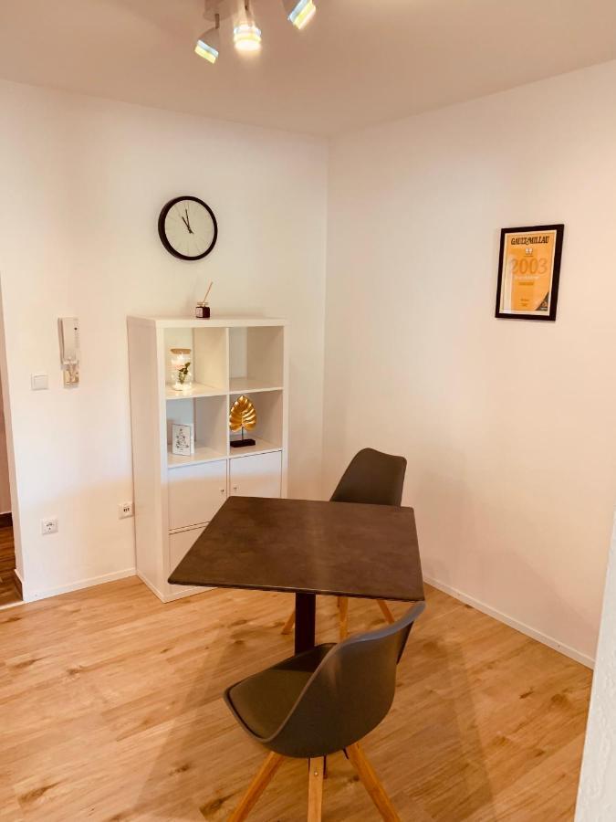 Felix Living 5, Modern & Cozy 2 Zimmer Wohnung, Terrasse, Parkplatz Salzweg ภายนอก รูปภาพ