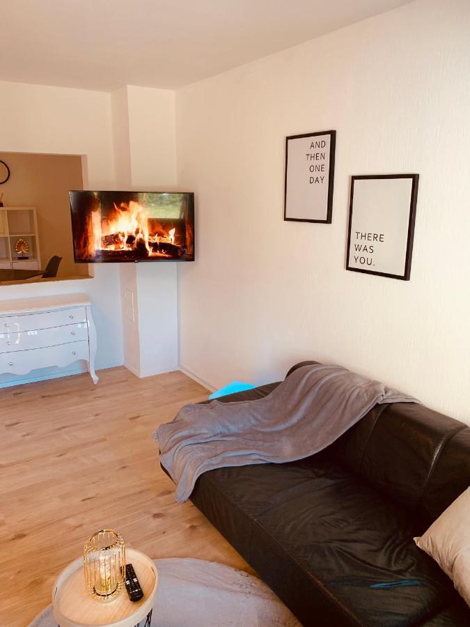 Felix Living 5, Modern & Cozy 2 Zimmer Wohnung, Terrasse, Parkplatz Salzweg ภายนอก รูปภาพ